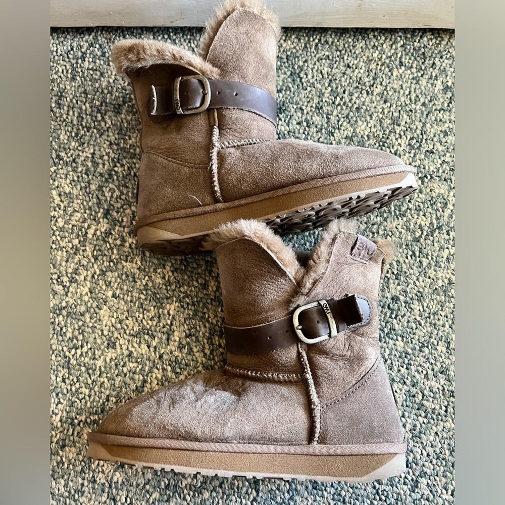 Fuzzy boots
